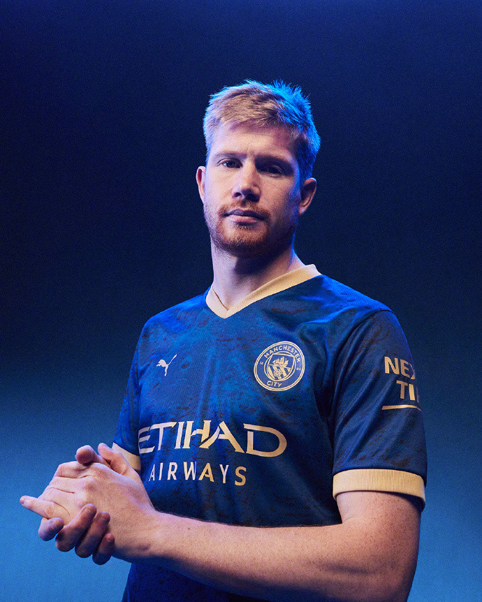 博主：国安新来的体育总监曾长期任职于拜仁，李明去留未知（博主称：国安新任体育总监曾长期效力拜仁，李明去留尚未确定）