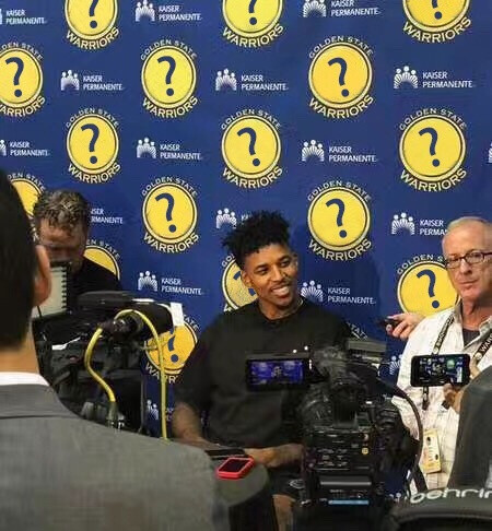 本泽马：我和C罗无需向外界展示什么；回皇马？完全有可能（本泽马：我与C罗无需对外证明任何事；重返皇马？并非没有可能）