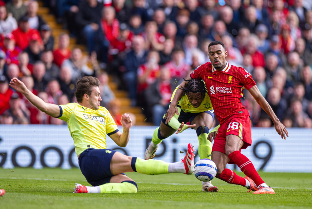 篮球NBA官方公布最新联盟效率榜（NBA官方发布最新联盟效率排名）