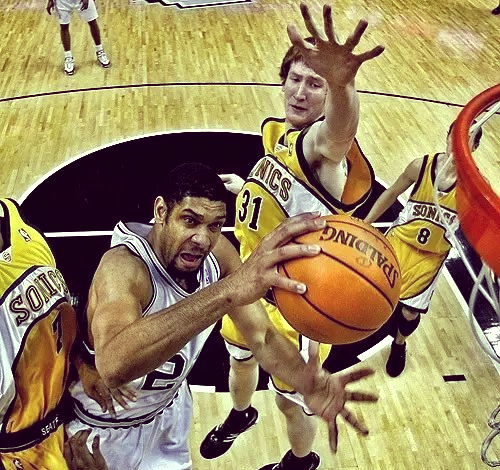 有些夜晚，只属于强者（有的夜晚，强者独行）