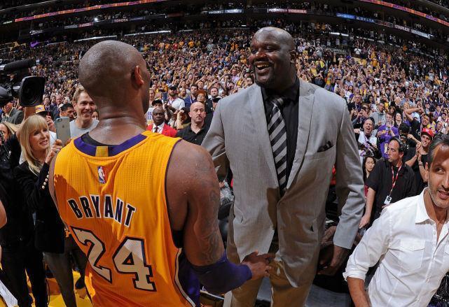 阿莱格里：劳塔罗是最强前锋之一；莱奥明白进球决定前锋价值（阿莱格里称劳塔罗跻身顶尖前锋行列；莱奥坦言进球才是前锋价值标尺）