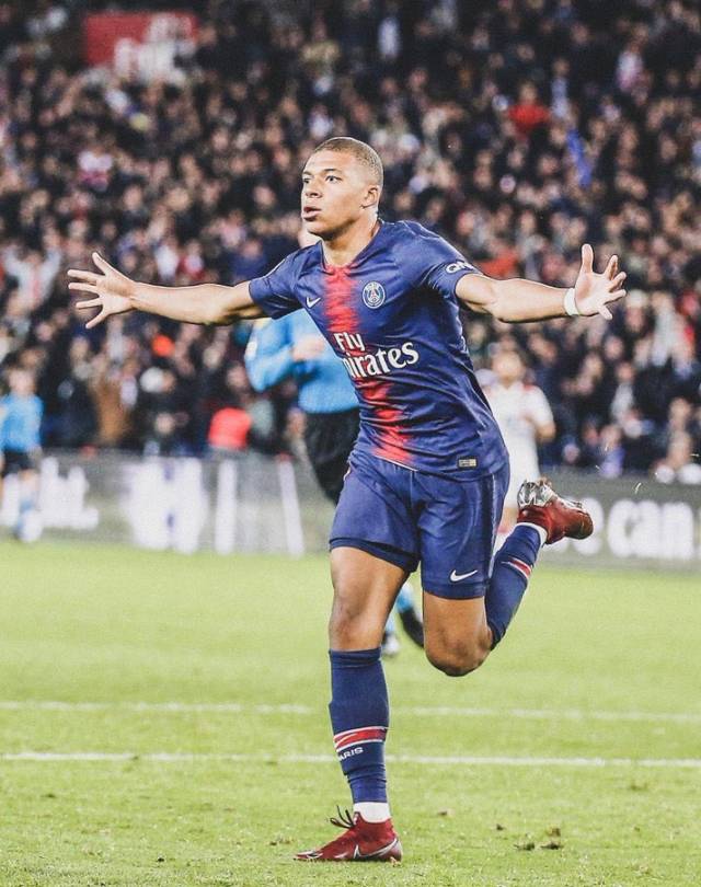 圣吉罗斯主帅：马竞有弱点也会丢球，我们不是来这里旅游的（圣吉罗斯主帅：马竞并非无懈可击会失球，我们此行不是来观光的）